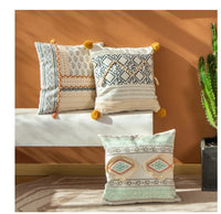 HKM-174675 Cotton Thread Printed Bohemian Cushion - Soft, Durable 3D Fiber Pillow, 45x45cm