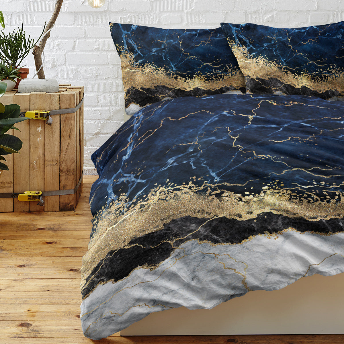 HKM-177619 Chic White Marble and Navy Blue Duvet Cover Set with Pillowcases - Soft Microfiber, Breathable Design