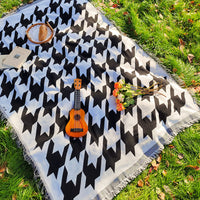 HKM-184275 Bohemian Knitted Chenille Camping Rugs in Various Colors and Sizes