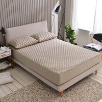 HKM-187667 All-Over Quilted Non-Slip Mattress Protector for 120x200cm Beds, Up to 10cm Height