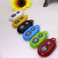 HKM-187859 Universal Bluetooth Remote Control for iOS and Android Devices - 10m Range, 6-Month Battery Life