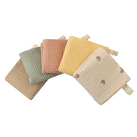 HKM-187923 5PC Baby Facial Cleansing Towels for Infants and Young Children - Soft Chemical Fiber