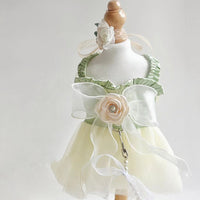 HKM-188115 Elegant Green Dog and Cat Outfit with Traction Skirt, Collar, and Rope - Multiple Sizes Available