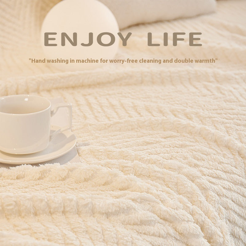 HKM-189651 All-Season Double-Sided Plush Towel Cover for Sofas and Air Conditioners - Herringbone Pattern