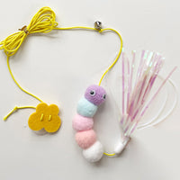 HKM-189843 Interactive Telescopic Cat Toy with Feather and Elastic Rope for Engaging Playtime