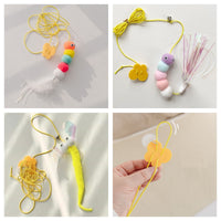 HKM-189843 Interactive Telescopic Cat Toy with Feather and Elastic Rope for Engaging Playtime