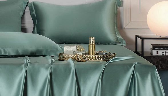 HKM-190803 Mulberry Silk Bed Sheet - Luxurious 100% Silk Fabric for Ultimate Comfort