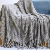 HKM-191187 Lengthened Monochrome Blanket with Tassels for All Seasons - Perfect for Dormitory and Living Room Use