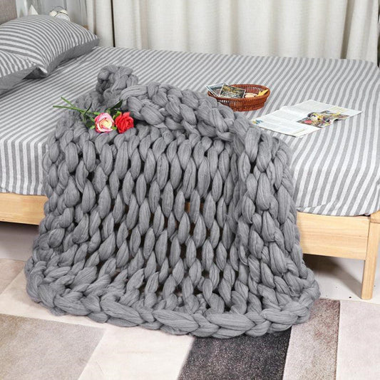 HKM-191635 Thick Knitted Grey Nordic Style Blanket - Super Soft Polyester Fiber Warm Covering 97x77cm