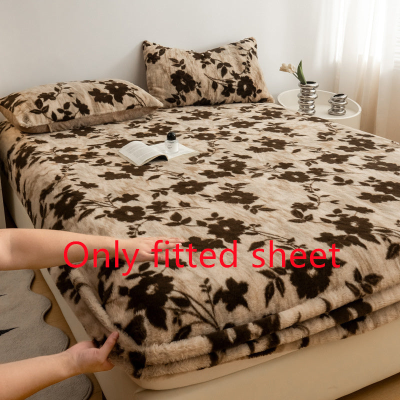 HKM-191955 Class A Thickened Thermal Velvet Bedspread with Plant and Flower Pattern - Milk Fiber Fitted Sheet Set
