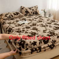 HKM-191955 Class A Thickened Thermal Velvet Bedspread with Plant and Flower Pattern - Milk Fiber Fitted Sheet Set