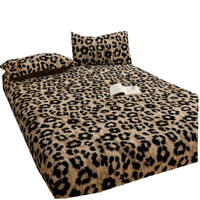 HKM-191955 Class A Thickened Thermal Velvet Bedspread with Plant and Flower Pattern - Milk Fiber Fitted Sheet Set