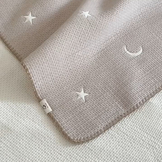 HKM-193107 Double-Sided Cotton Embroidery Baby Blanket - 100x110cm for All Seasons