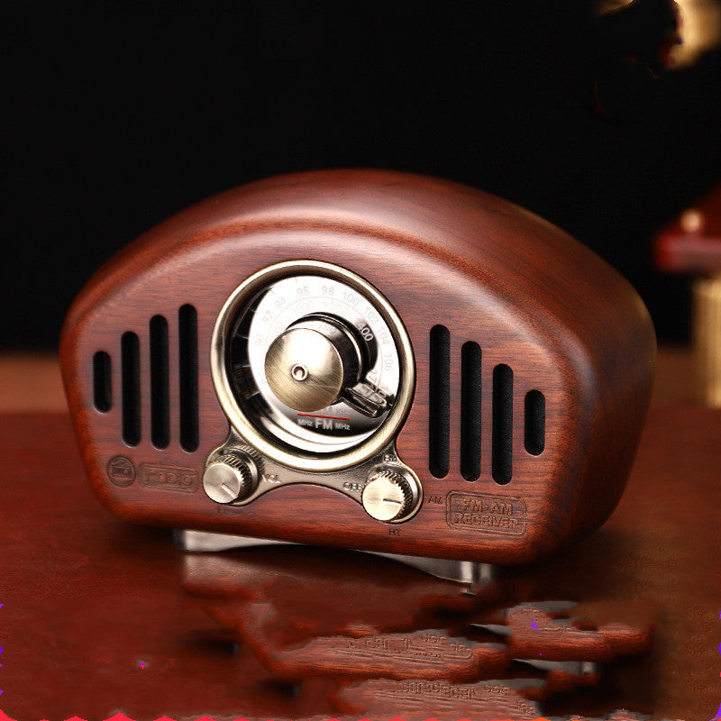 HKM-195475 Portable Bluetooth Speaker with USB Charging, 3600mAh Battery, 20 Hours Radio and 12 Hours Music Playback