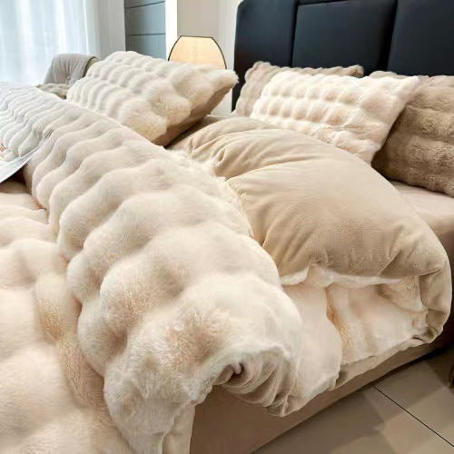 HKM-195731 Milk Fiber Thermal Coral Fleece 4-Piece Bedding Set for Various Bed Sizes