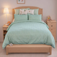 HKM-201171 Bohemian Cut Flower Design Quilt Cover Set with Matching Pillowcases