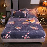 HKM-203155 Warm Flannel Cartoon Printed Fitted Sheet - Cozy Winter Mattress Cover in Various Design Options