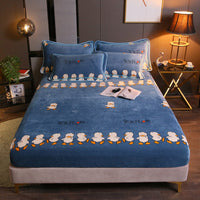 HKM-203155 Warm Flannel Cartoon Printed Fitted Sheet - Cozy Winter Mattress Cover in Various Design Options