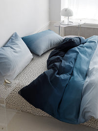 HKM-205779 Gradient Cotton Bedding Set - Four-Piece Collection for Various Bed Sizes