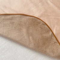 HKM-206931 Snuggly Cat Fleece Office Nap Blanket in Brown and White