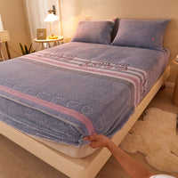 HKM-210067 Flannel Fitted Sheet with Cartoon Snowflake Patterns – Available in Multiple Sizes and Designs