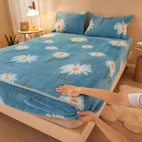HKM-210067 Flannel Fitted Sheet with Cartoon Snowflake Patterns – Available in Multiple Sizes and Designs