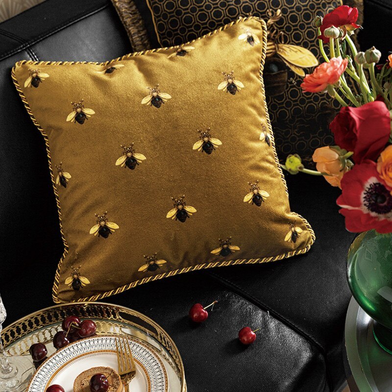 HKM-210131 Italian Velvet Geometric Cushion Cover Pillowcase - 45x45 cm Soft Plush Design