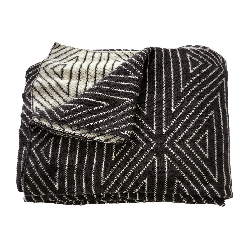 HKM-211987 Nordic Knitted Woollen Acrylic Blanket 130 cm x 170 cm