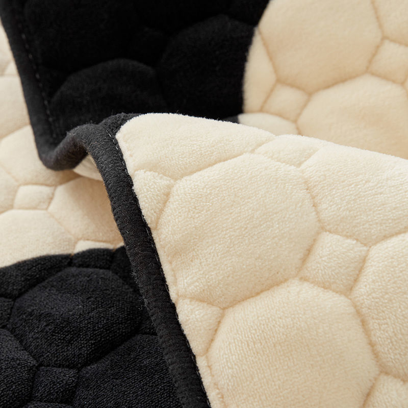 HKM-216979 Plush Non-Slip Milk Fiber Sofa Cushion Cover in Various Patterns and Sizes