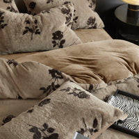 HKM-221267 Light Luxury Bunny Cashmere Floral Four-Piece Bedding Set in Multiple Sizes