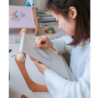 HKM-223571 Large Solid Wood Embroidery Frame for Cross Stitch – Adjustable Height, Complete with Accessories