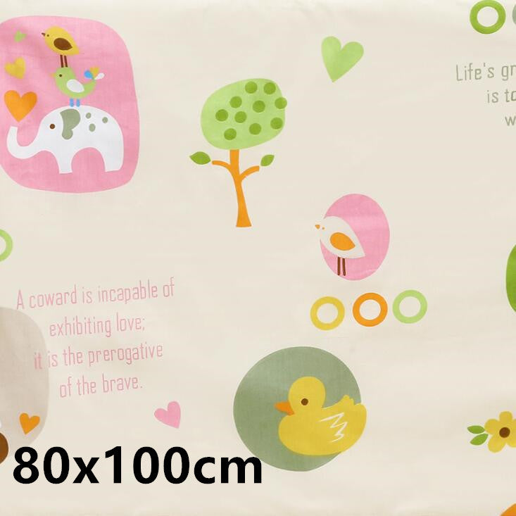 HKM-224403 Waterproof Breathable Cotton Changing Pad with EVA Backing - 60x75cm Black Stars Pattern