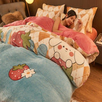 HKM-226707 Flannel Velvet Winter Bedding Set with Snowflake Design - Available in Multiple Sizes