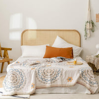 HKM-227027 Geometric Cotton Towel Blanket - Modern Minimalist Design for Stylish Comfort