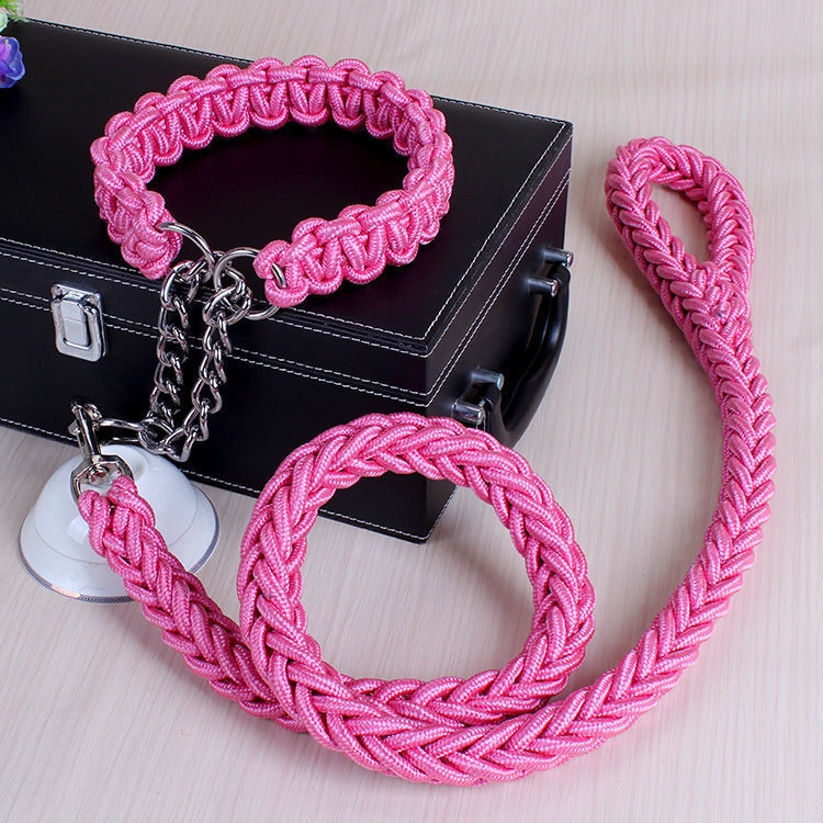 HKM-229011 Durable Nylon Dog Leash with P-Chain for Medium to Large Breeds - Soft Fabric, Two-Color Design, 130CM Length