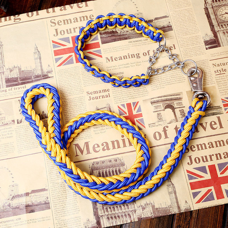 HKM-229011 Durable Nylon Dog Leash with P-Chain for Medium to Large Breeds - Soft Fabric, Two-Color Design, 130CM Length