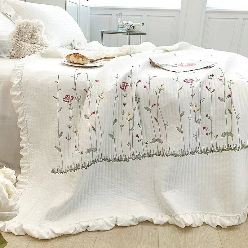 HKM-229651 Lace Embroidered Pure Cotton Summer Quilt Set in Various Sizes