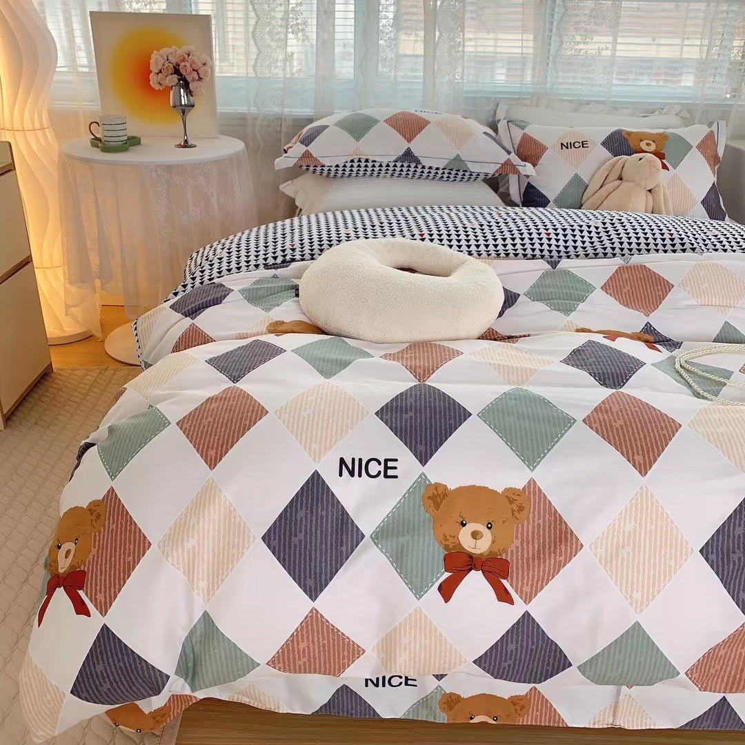 HKM-231315 Cotton Four-Piece Bed Set with Simple Print Design - Duvet Cover, Bed Sheet, and Pillowcases