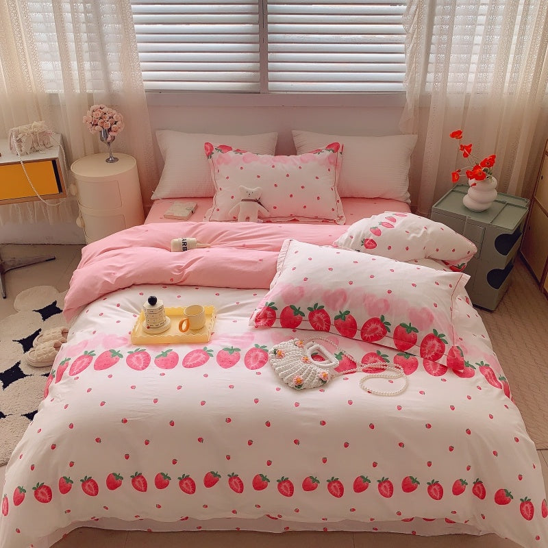 HKM-231315 Cotton Four-Piece Bed Set with Simple Print Design - Duvet Cover, Bed Sheet, and Pillowcases
