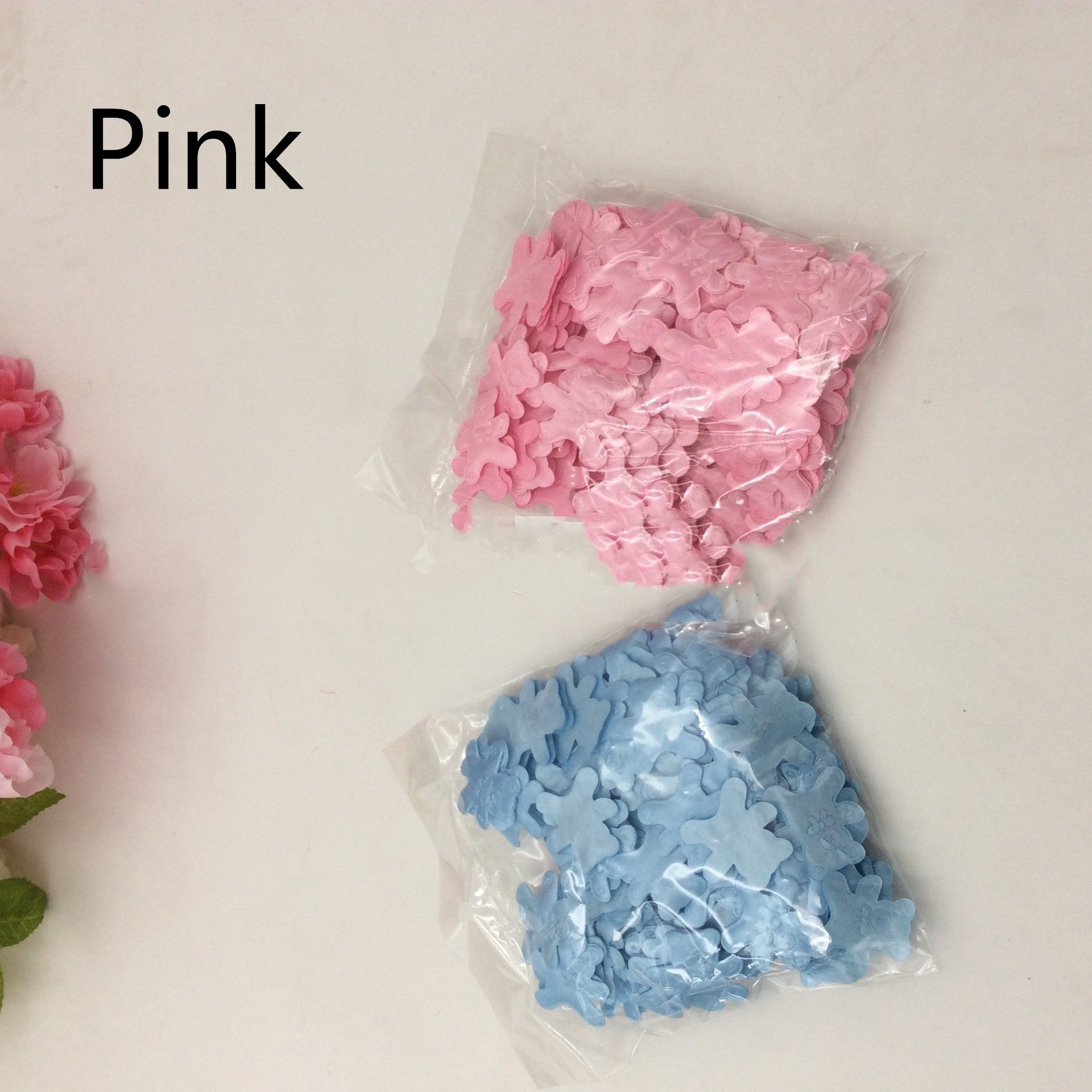 HKM-232403 Butterfly Bear Floral Decoration Pack - 3CM, 200 Tablets of Polyester Accents for Clothing and DIY Home Projects