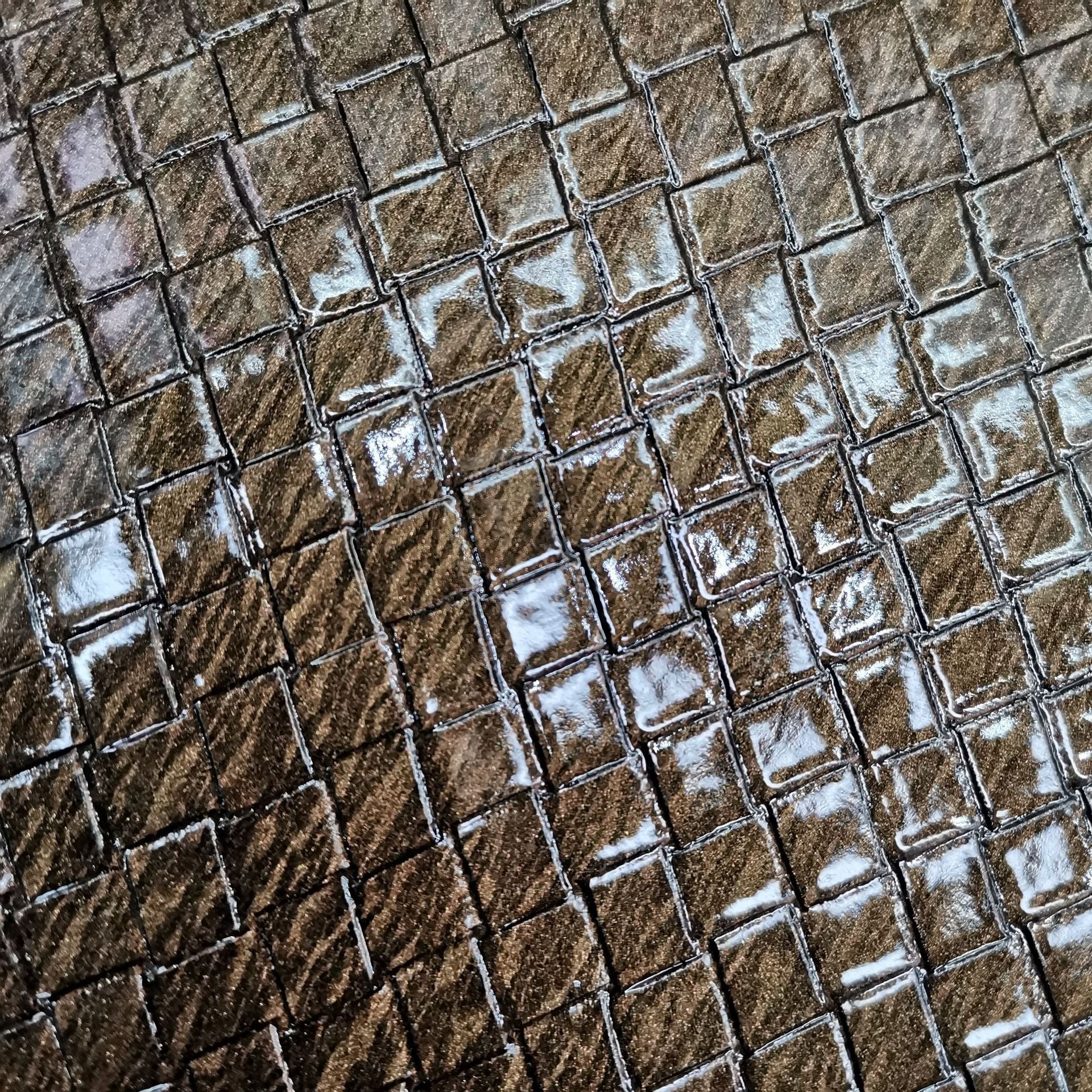 HKM-240211 Pearlescent Braided PU Leather - 0.9mm Thickness, 137cm Wide for Shoes, Furniture, and More