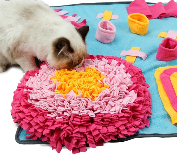 HKM-242323 Interactive Sniffing Blanket for Pets - Soft Fleece Snuffle Training Toy for Calm Feeding & Exercise