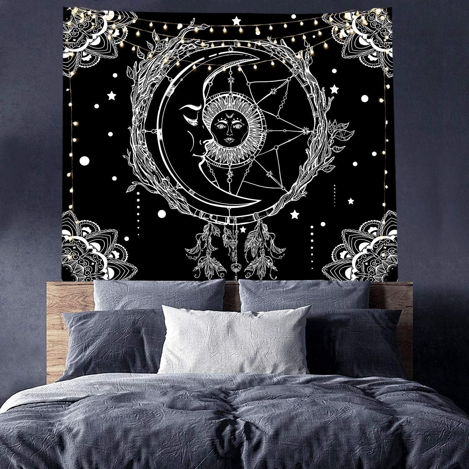 HKM-244819 Black and White 3D Digital Printed Polyester Tapestry for Home and Outdoor Use