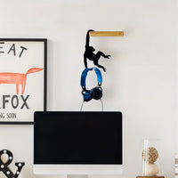 HKM-245075 Wooden Chimp Hook for Indoor Wall Decoration - Modern Simplicity for Living Room and Kitchen