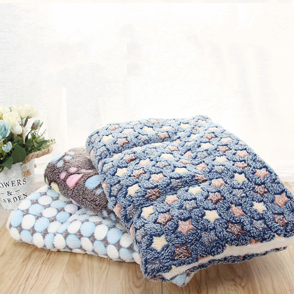 HKM-245907 Cozy Flannel Padded Pet Mat – Warm and Comfortable Dog Cushion in Various Fun Designs