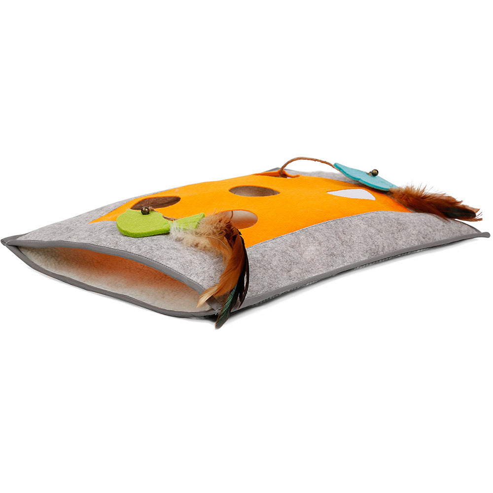 HKM-249427 Cozy Pet Play Mat - Soft Felt Fabric & Wool, Non-Slip Design for Cats and Small Dogs - 48x37 cm