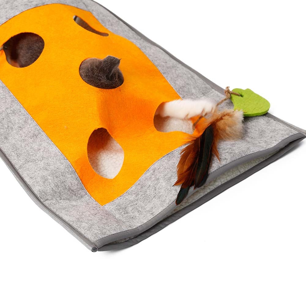 HKM-249427 Cozy Pet Play Mat - Soft Felt Fabric & Wool, Non-Slip Design for Cats and Small Dogs - 48x37 cm