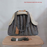 HKM-249619 Cat Portable Breathable Shoulder Bag for Small Pets - Soft Nylon Carrier with Detachable Design