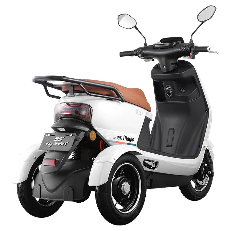 KTX-251603 MAGIC M1 Electric Tricycle Scooter for Adults - 3-Wheel Design, 40 km/h Max Speed, 800W Motor, 72V Battery
