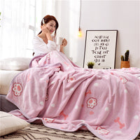 HKM-255507 Cozy Thin Fleece Blanket with Cute Claw Design for Winter – Multiple Sizes Available
